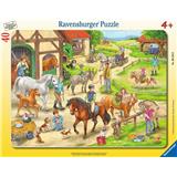 RAVENSBURGER Frame Puzzle - On the Horse Farm 40 dielikov