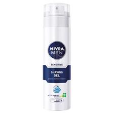 NIVEA Pena na holenie Sensitive 200 ml